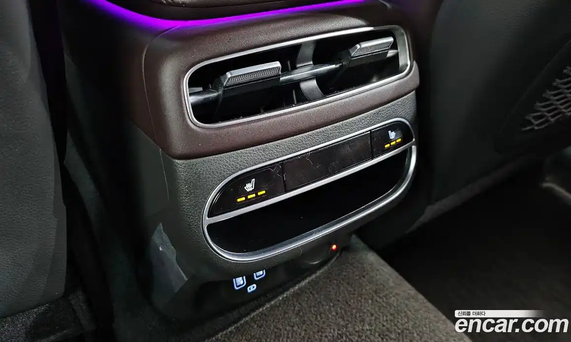 Genesis GV70 2023 2.5 гидро, фото 19