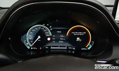Genesis GV70 2023 2.5 гидро, миниатюра 8