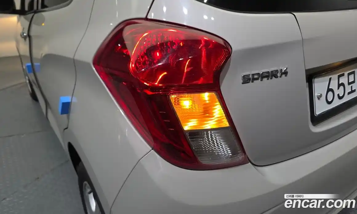 Chevrolet Spark 2018 1.0 гидро, фото 9
