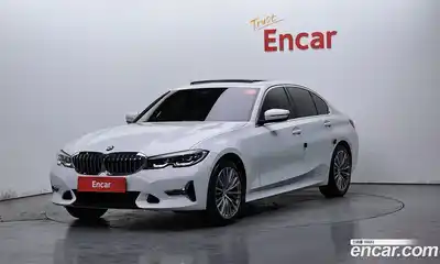 BMW 3-Series, 2021