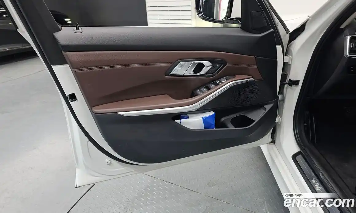 BMW 3-Series 2021 2.0 гидро, фото 14