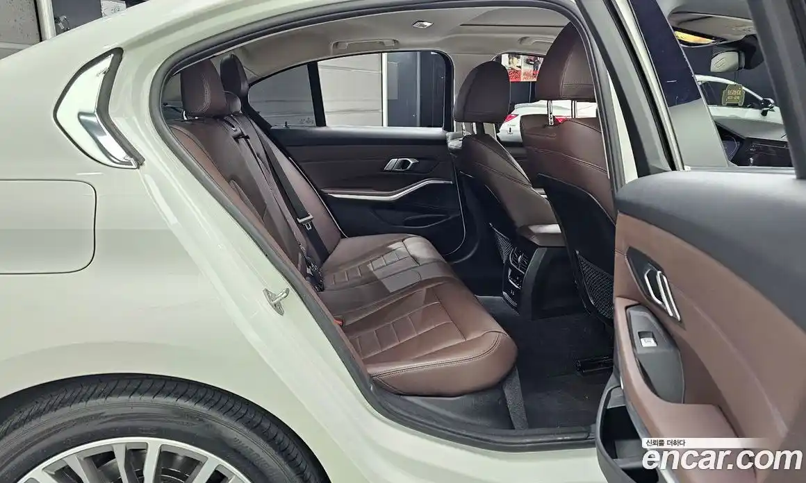 BMW 3-Series 2021 2.0 гидро, фото 18