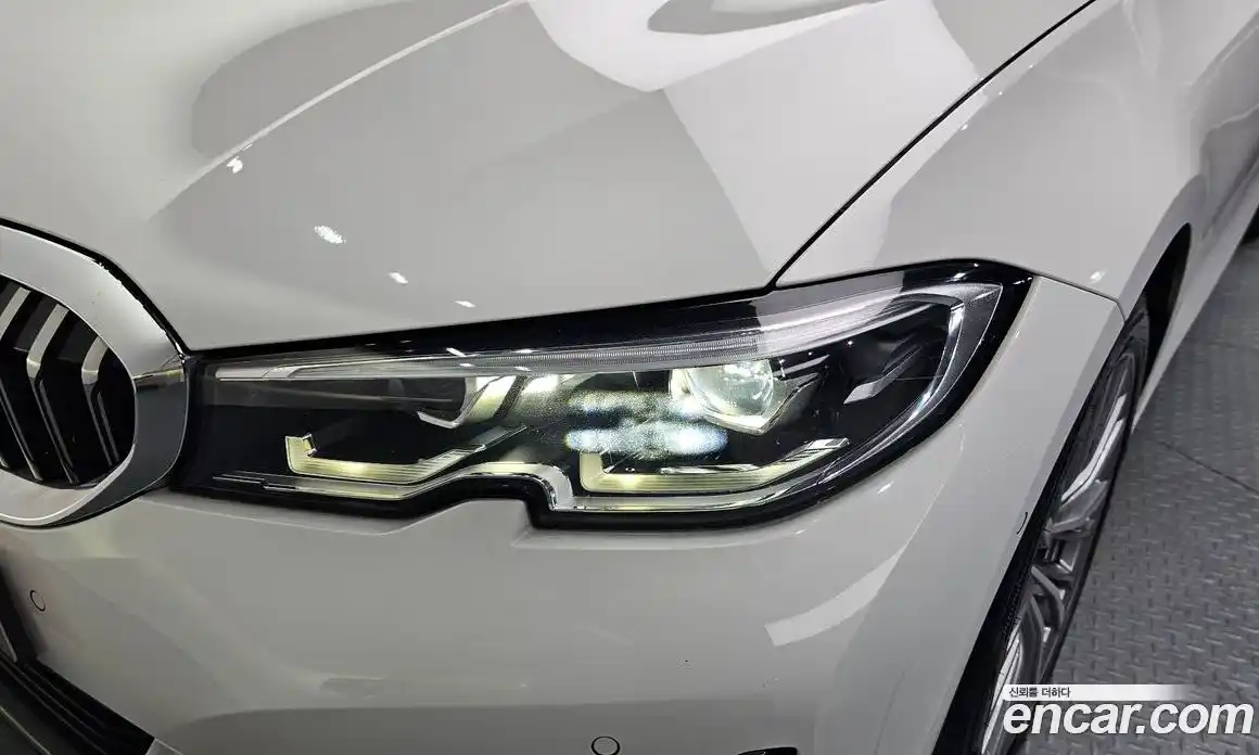 BMW 3-Series 2021 2.0 гидро, фото 8