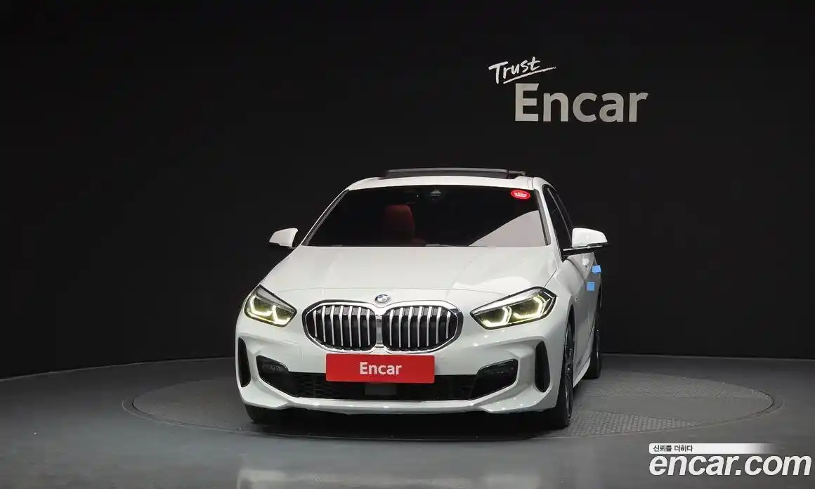 BMW 1-Series 2021 2.0 гидро, фото 3