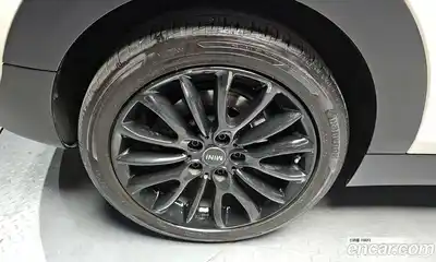 Mini Clubman 2020 2.0 автомат (гидро), миниатюра 5