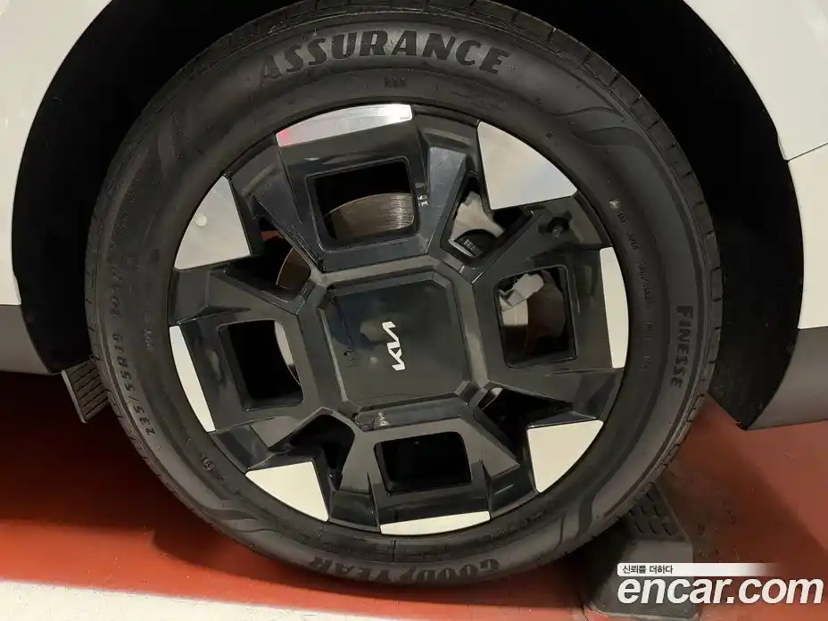Kia Canival 2024 3.5 гидро, фото 5