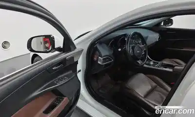 Jaguar XE 2015 2.0 гидро, миниатюра 12