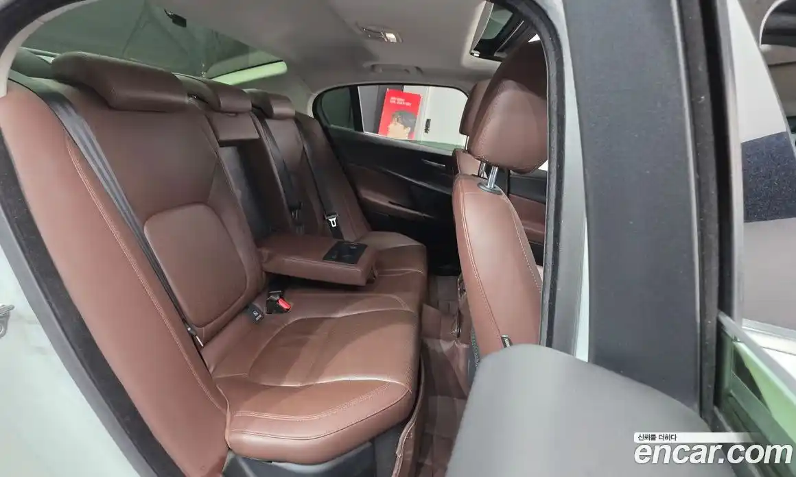 Jaguar XE 2015 2.0 гидро, фото 18