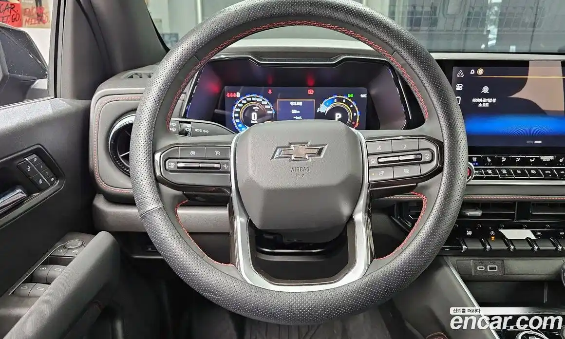 Chevrolet Colorado 2024 2.7 автомат (гидро), фото 19