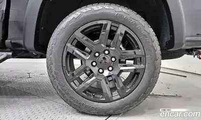 Chevrolet Colorado 2024 2.7 автомат (гидро), миниатюра 7
