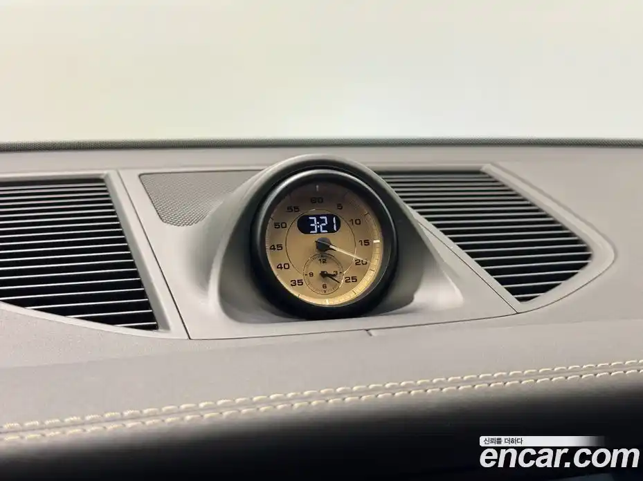 Porsche Macan 2022 2.9 автомат (гидро), фото 14