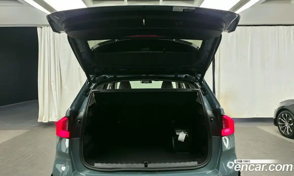 BMW X1 2025 2.0 гидро, фото 26