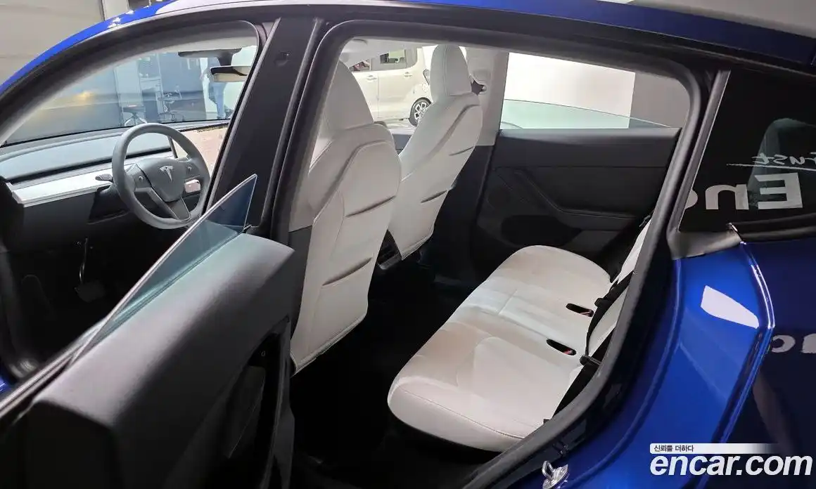 Tesla Model Y 2024 0.2 гидро, фото 11