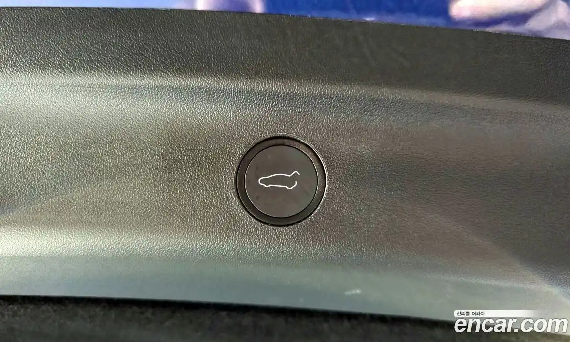 Tesla Model Y 2024 0.2 гидро, фото 18
