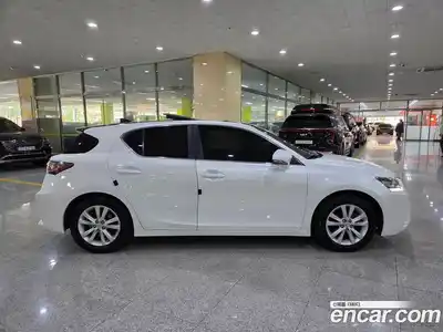 Lexus CT200h 2015 1.8 гидро, миниатюра 5