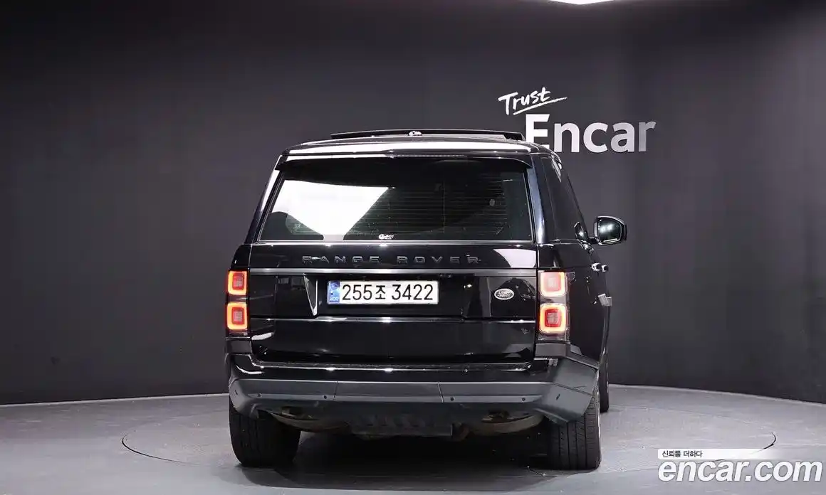 Land Rover Range Rover 2016 4.4 автомат (гидро), фото 4