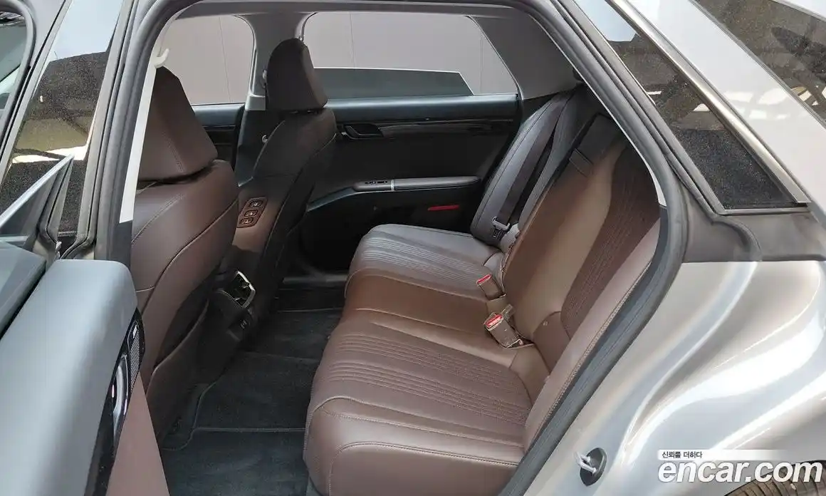 Hyundai Grandeur 2024 2.5 гидро, фото 13