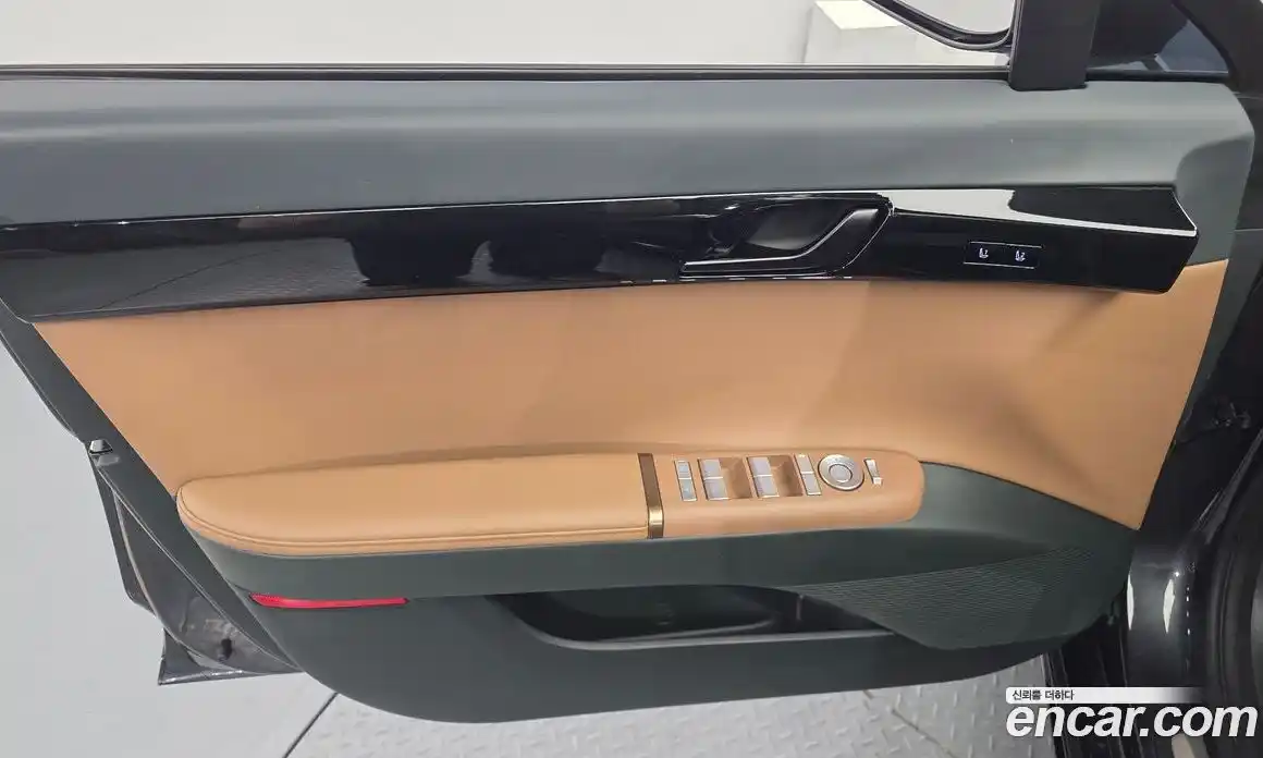 Hyundai Grandeur 2025 1.6 автомат (гидро), фото 14