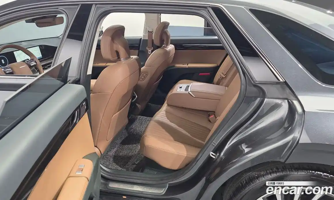 Hyundai Grandeur 2025 1.6 автомат (гидро), фото 17