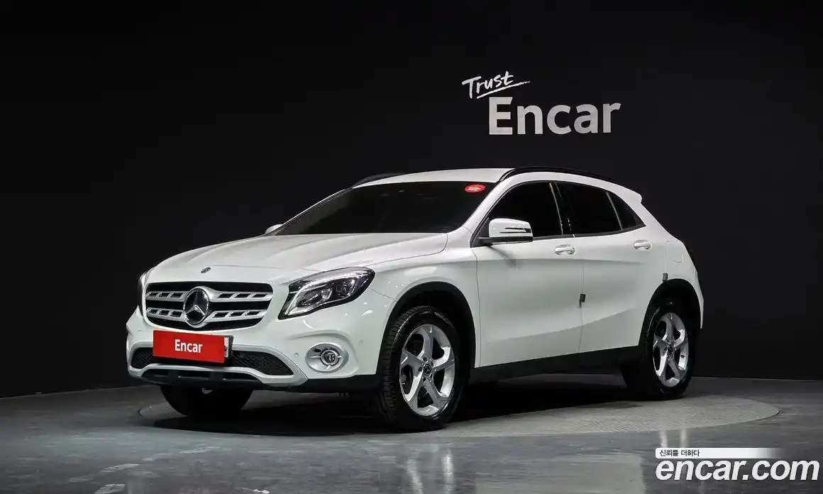 Mercedes-Benz GLA-Class 2019 2.0 гидро, фото 1 Mercedes-Benz GLA-Class 2019 2.0 гидро, фото 1