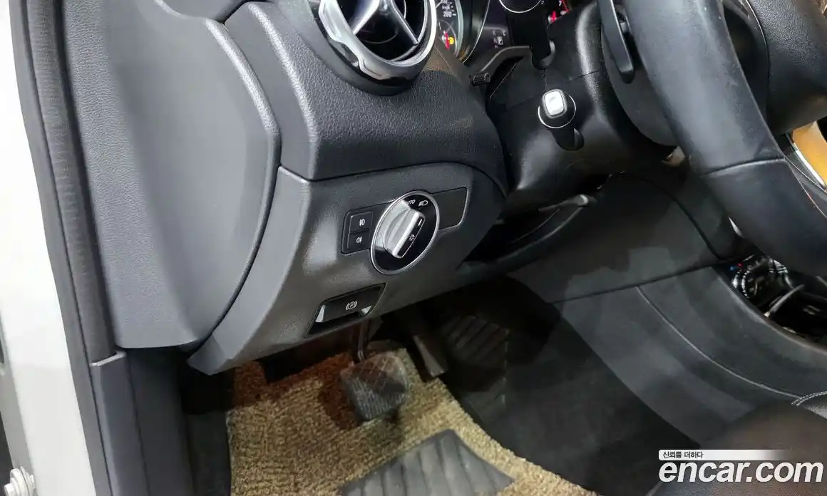Mercedes-Benz GLA-Class 2019 2.0 гидро, фото 23 Mercedes-Benz GLA-Class 2019 2.0 гидро, фото 23