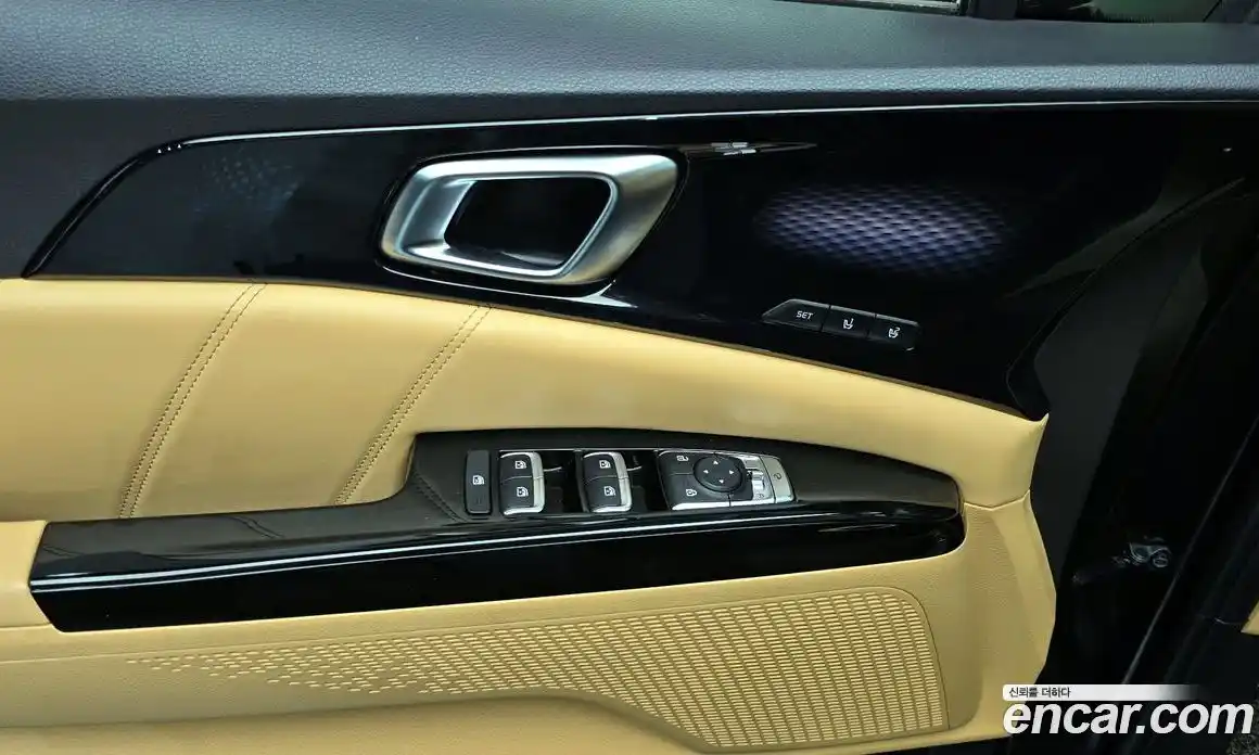 Kia Carnival 2021 2.2 автомат (гидро), фото 29