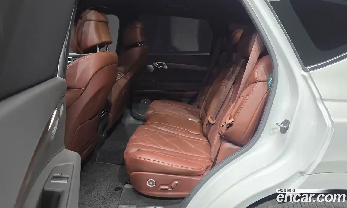Genesis GV80 2024 2.5 гидро, фото 18