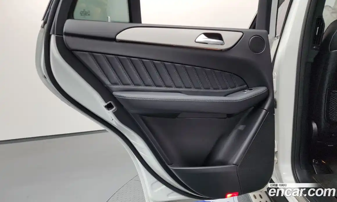 Mercedes-Benz GLE-Class 2018 3.0 гидро, фото 15 Mercedes-Benz GLE-Class 2018 3.0 гидро, фото 15