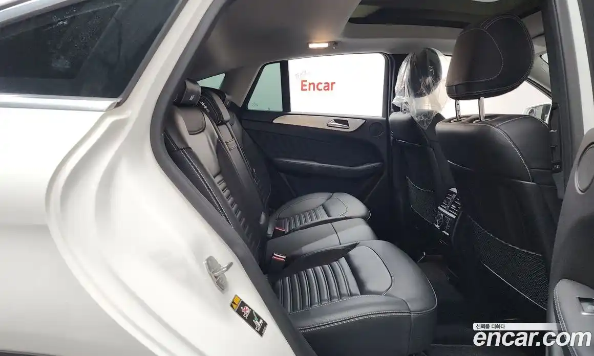 Mercedes-Benz GLE-Class 2018 3.0 гидро, фото 17 Mercedes-Benz GLE-Class 2018 3.0 гидро, фото 17