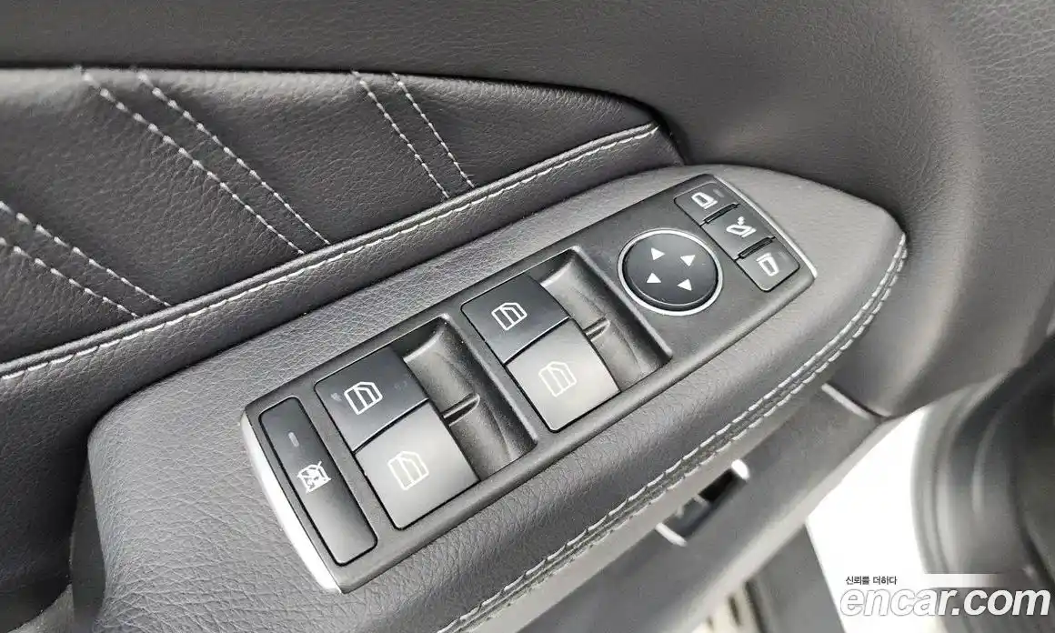 Mercedes-Benz GLE-Class 2018 3.0 гидро, фото 38 Mercedes-Benz GLE-Class 2018 3.0 гидро, фото 38