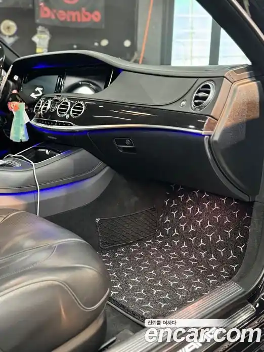 Mercedes-Benz S-Class 2017 5.5 гидро, фото 15 Mercedes-Benz S-Class 2017 5.5 гидро, фото 15