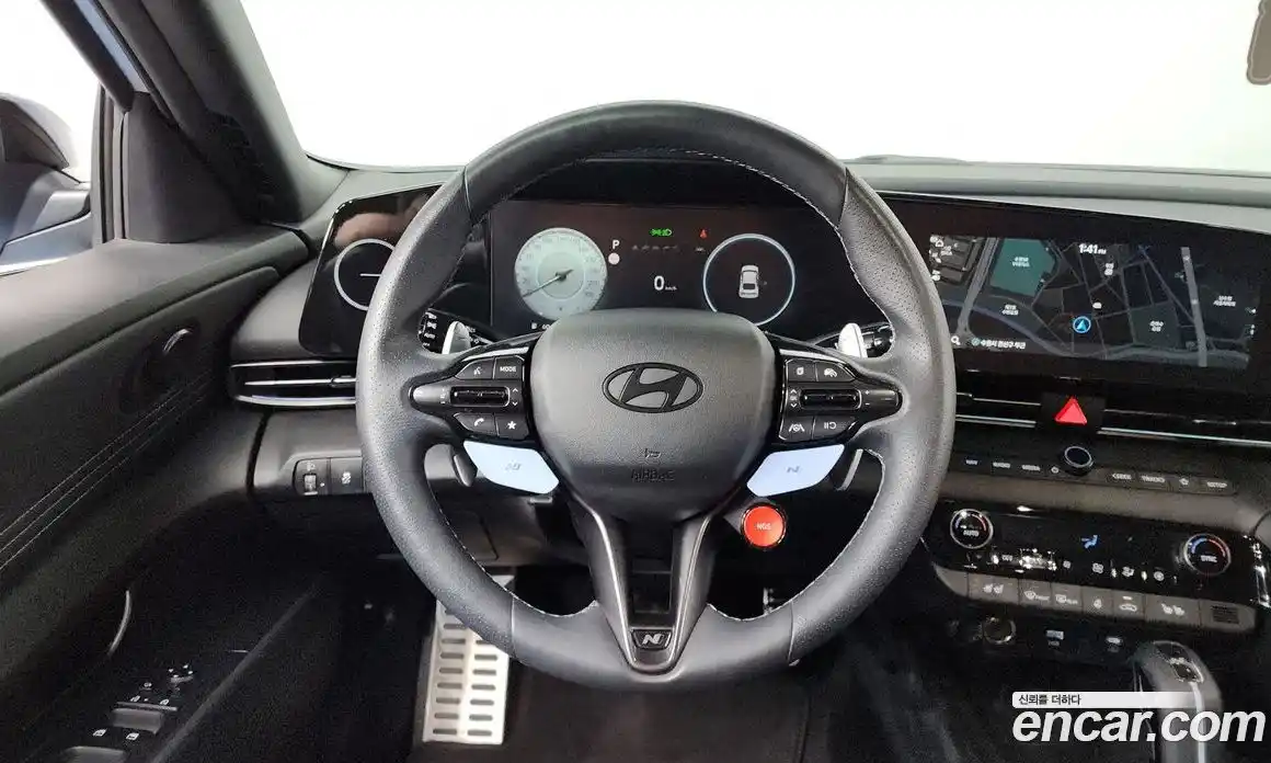 Hyundai Avante 2023 2.0 автомат (гидро), фото 13