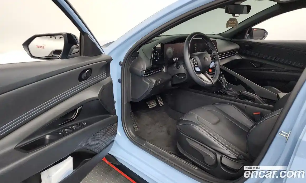 Hyundai Avante 2023 2.0 автомат (гидро), фото 10