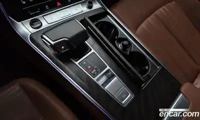 Audi A6 2023 2.0 автомат (гидро), миниатюра 12