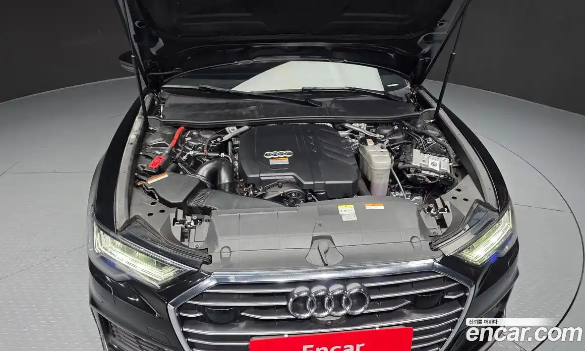 Audi A6 2023 2.0 автомат (гидро), фото 6