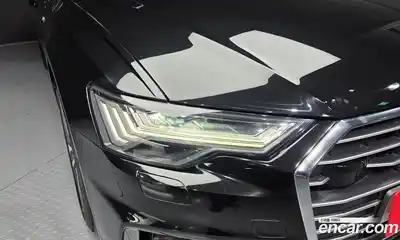 Audi A6 2023 2.0 автомат (гидро), миниатюра 8