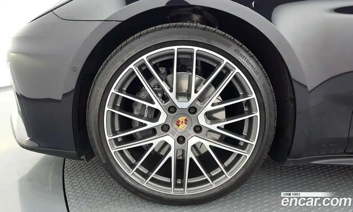 Porsche Panamera 2025 2.9 автомат (гидро), фото 5