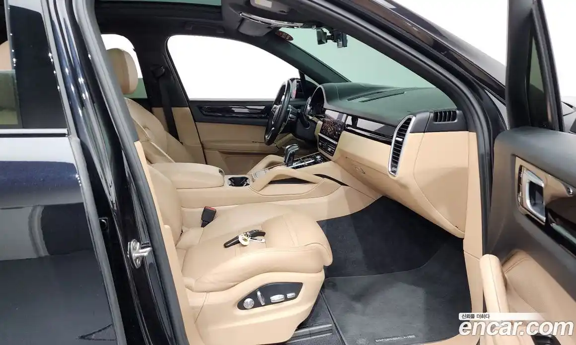 Porsche Cayenne 2020 3.0 автомат (гидро), фото 16