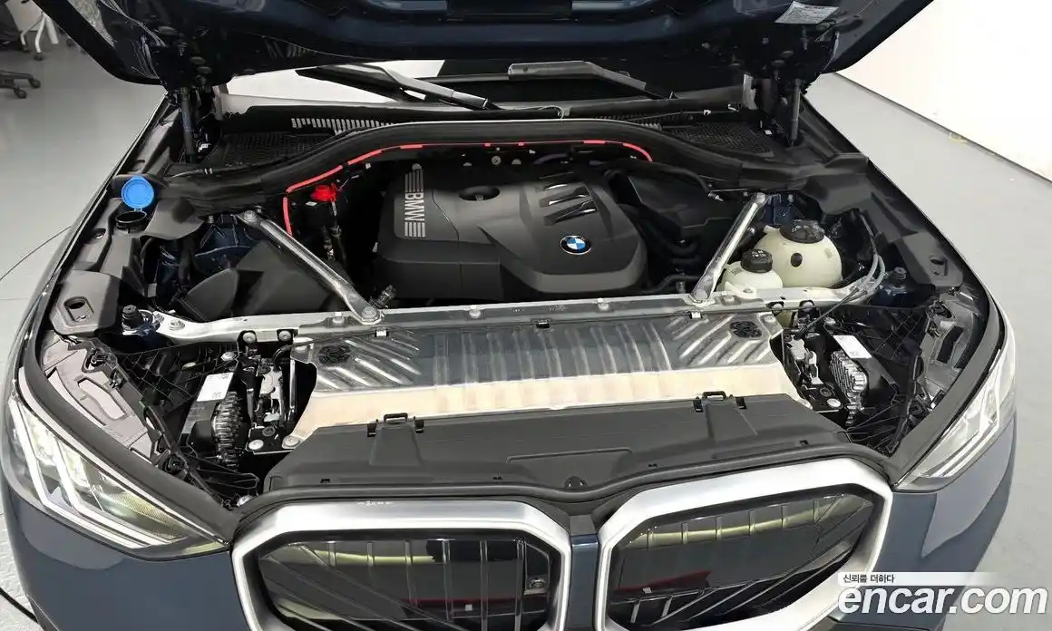 BMW X3 2025 2.0 гидро, фото 6