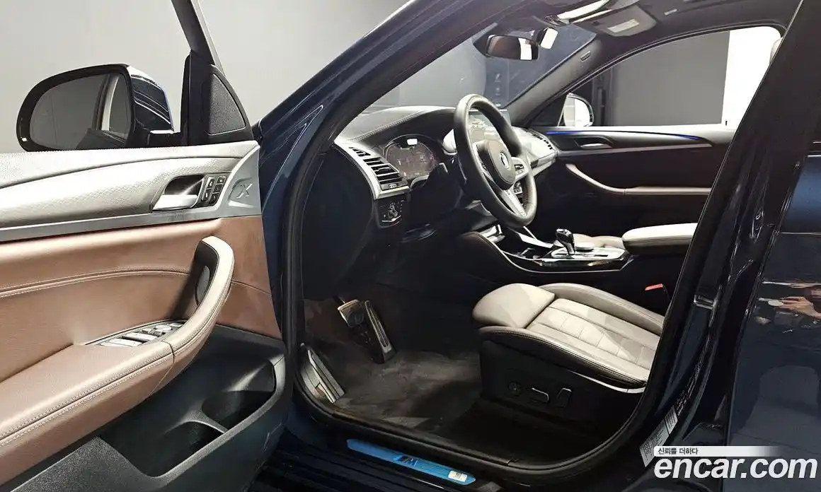 BMW X4 2025 2.0 гидро, фото 13
