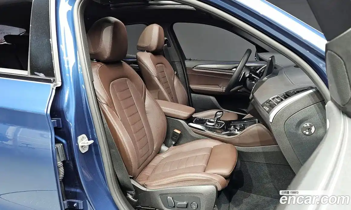 BMW X4 2025 2.0 гидро, фото 17