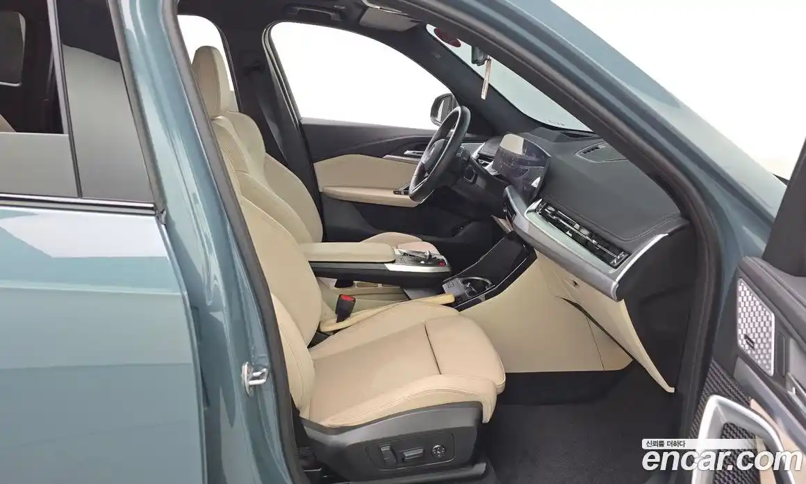 BMW X1 2025 2.0 гидро, фото 16