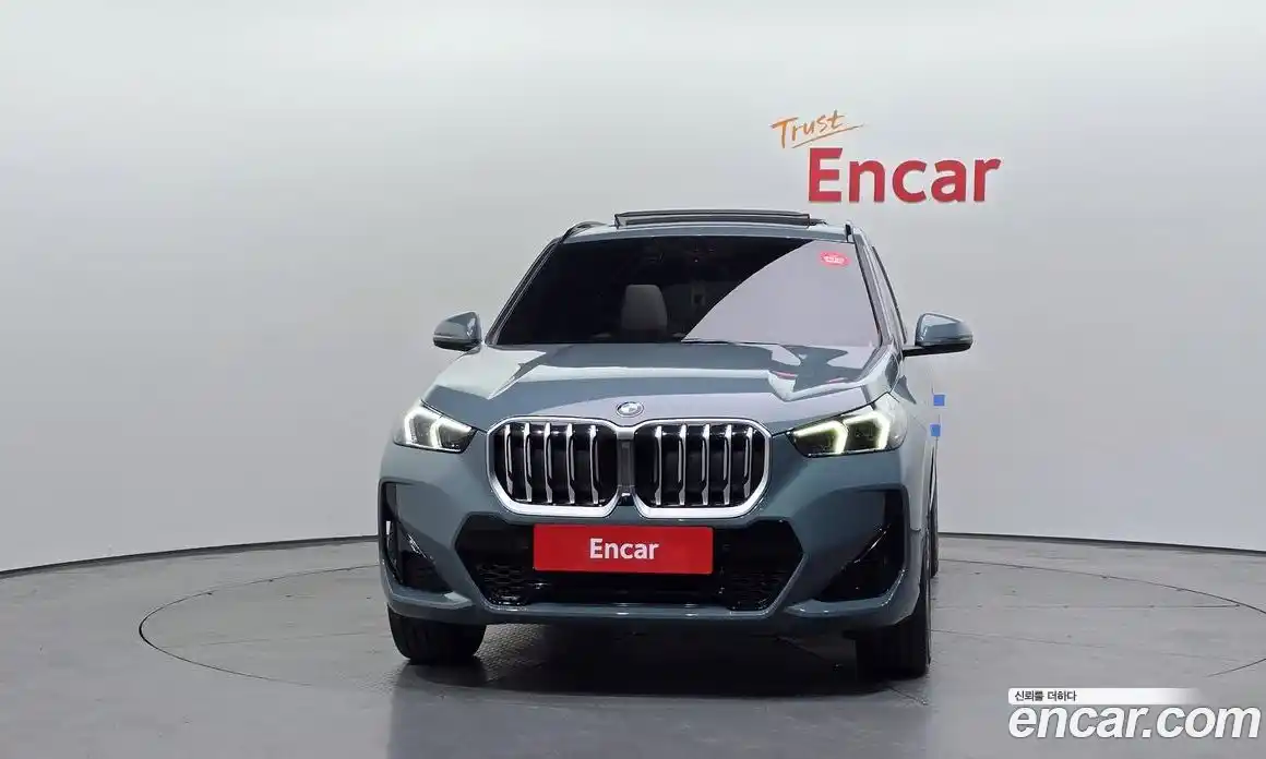 BMW X1 2025 2.0 гидро, фото 3