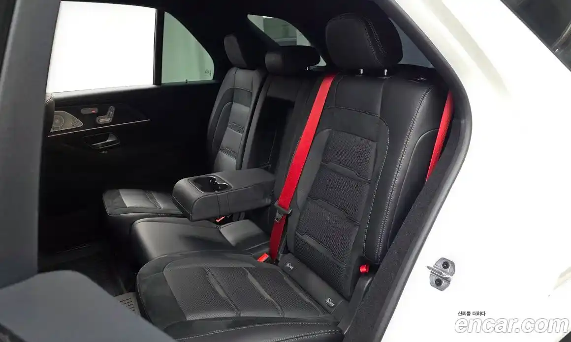 Mercedes-Benz GLE-Class 2024 3.0 гидро, фото 18 Mercedes-Benz GLE-Class 2024 3.0 гидро, фото 18
