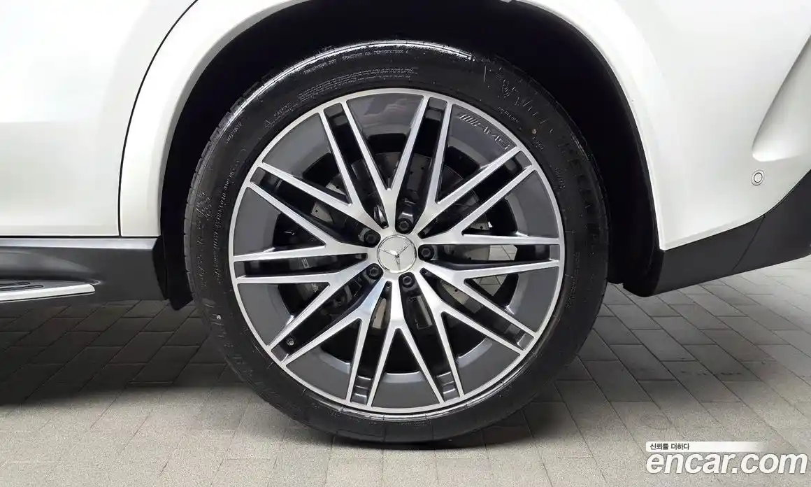 Mercedes-Benz GLE-Class 2024 3.0 гидро, фото 7 Mercedes-Benz GLE-Class 2024 3.0 гидро, фото 7