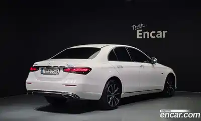 Mercedes-Benz E-Class 2021 2.0 гидро, миниатюра 2