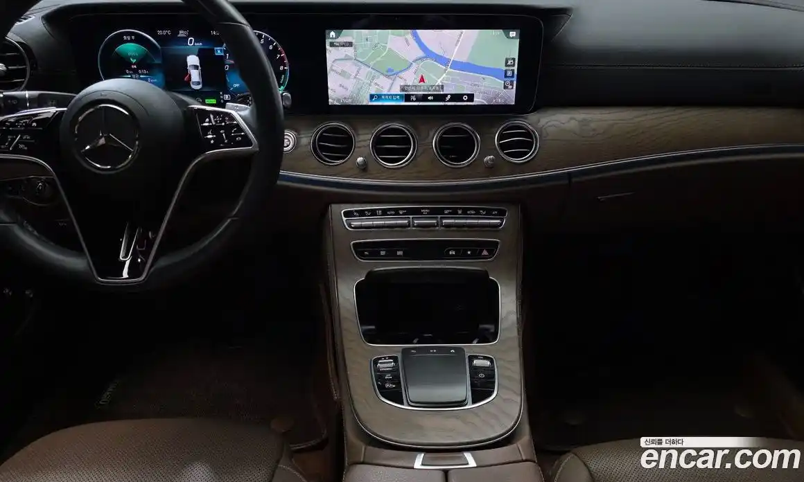 Mercedes-Benz E-Class 2021 2.0 гидро, фото 26