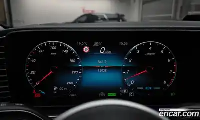 Mercedes-Benz GLE-Class 2022 3.0 автомат (гидро), миниатюра 11