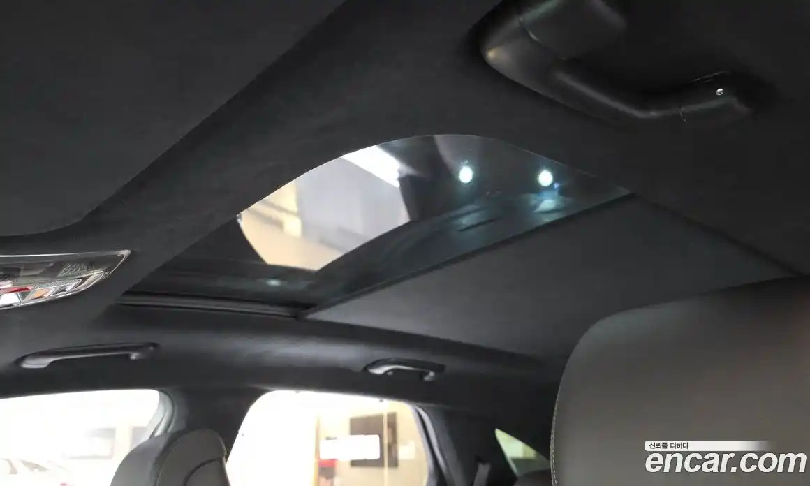 Genesis GV70 2022 2.5 гидро, фото 19