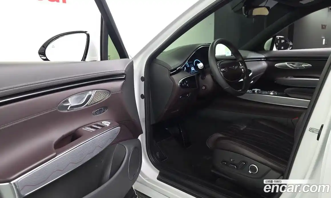 Genesis GV70 2022 2.5 гидро, фото 10